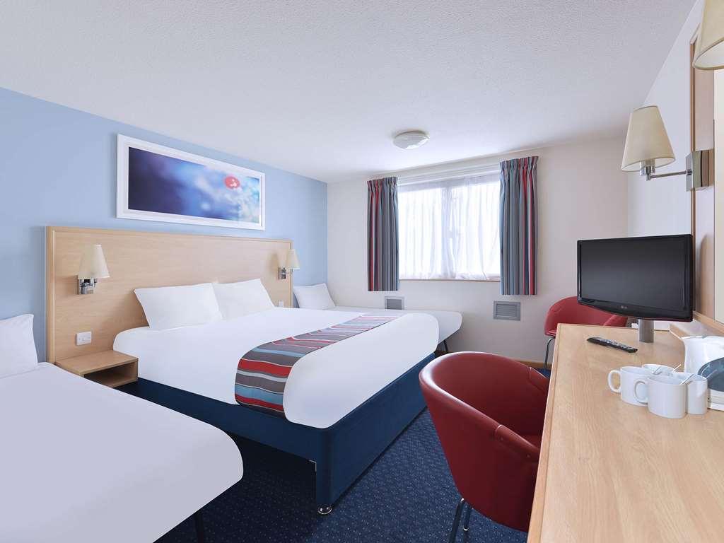 Travelodge Leeds Colton Garforth Kamer foto