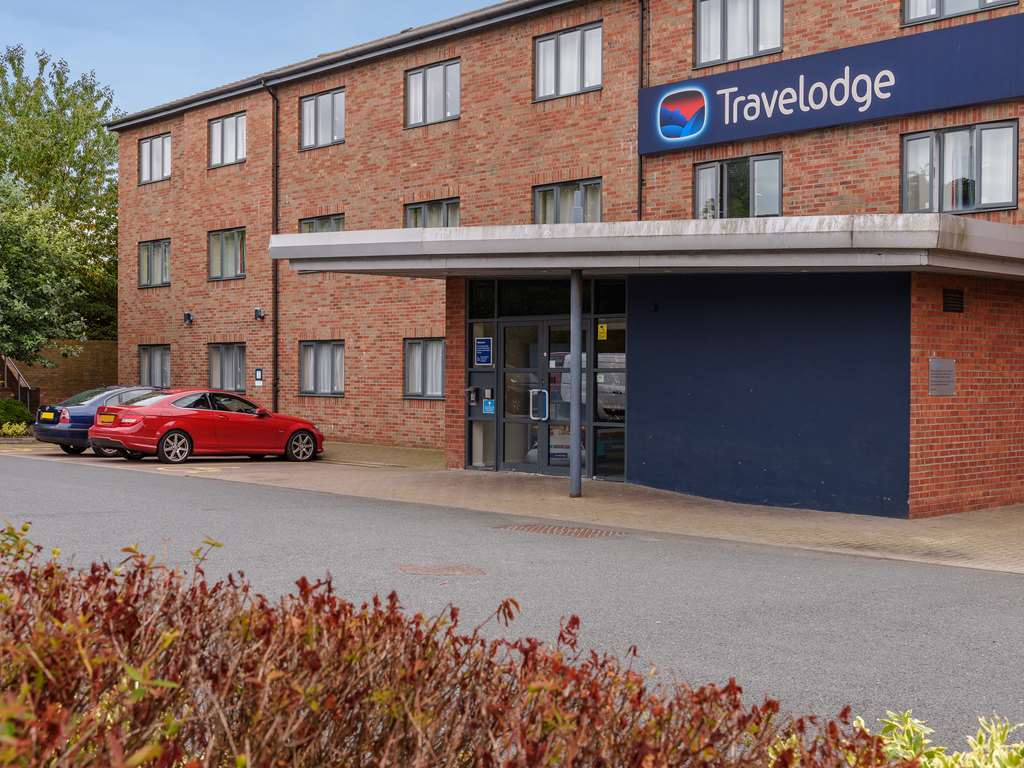 Travelodge Leeds Colton Garforth Buitenkant foto