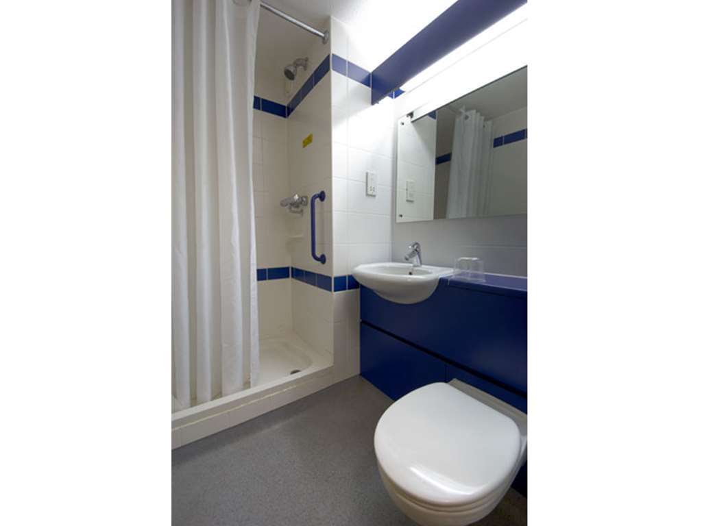 Travelodge Leeds Colton Garforth Kamer foto